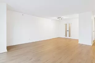 10 E Ontario St, Chicago, IL 60611 - Photo 9