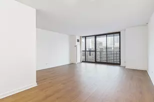 10 E Ontario St, Chicago, IL 60611 - Photo 7