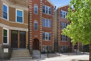 2033 W Huron St, Chicago, IL 60612 - Photo 1