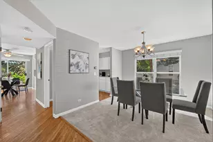 12 Foxglove Ct, Bolingbrook, IL 60440 - Photo 9