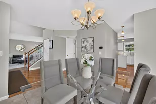 12 Foxglove Ct, Bolingbrook, IL 60440 - Photo 11