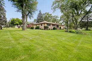 12822 S Westgate Dr, Palos Heights, IL 60463 - Photo 3
