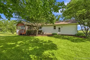 17N228 Oak Grove Dr, Hampshire, IL 60140 - Photo 31