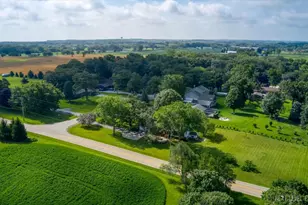 17N228 Oak Grove Dr, Hampshire, IL 60140 - Photo 35