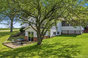 17N228 Oak Grove Dr, Hampshire, IL 60140 - Photo 29