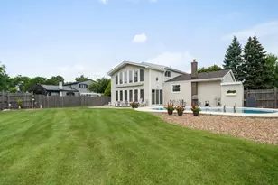 539 Hamilton Ave, Westmont, IL 60559 - Photo 29