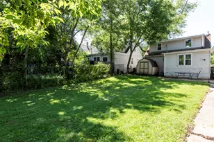 302 E Washington St, Round Lake Park, IL 60073 - Photo 23