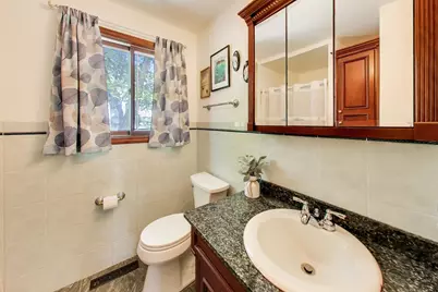 2004 Sprucewood Lane, Lindenhurst, IL 60046 - Photo 21