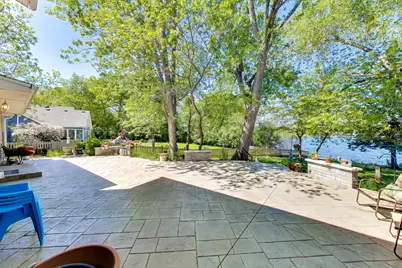 2004 Sprucewood Lane, Lindenhurst, IL 60046 - Photo 29