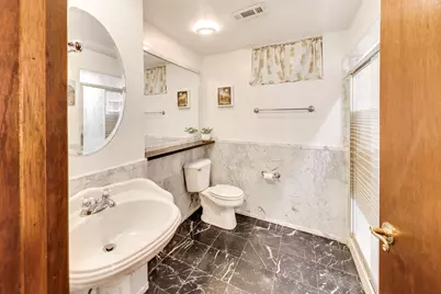 2004 Sprucewood Lane, Lindenhurst, IL 60046 - Photo 25