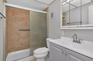 21W117 Glen Park Rd, Lombard, IL 60148 - Photo 13