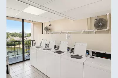 2005 S Finley Road #612, Lombard, IL 60148 - Photo 17
