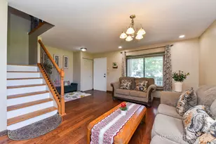 2475 Westleigh Ct, Aurora, IL 60504 - Photo 3