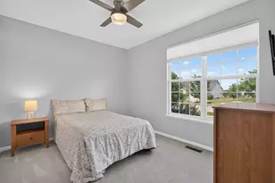 584 Manchester Ln, Yorkville, IL 60560 - Photo 19