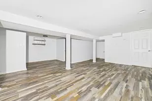 7826 S Paxton Ave, Chicago, IL 60649 - Photo 19