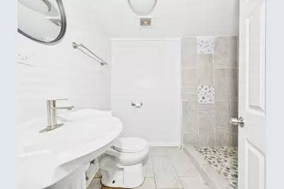 7826 S Paxton Avenue, Chicago, IL 60649 - Photo 21