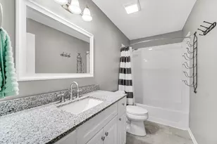 1257 Oakleaf Ct, Aurora, IL 60506 - Photo 13