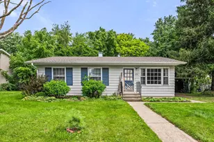 24114 W Hillcrest Dr, Plainfield, IL 60544 - Photo 1