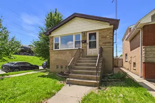 3244 S 53rd Ct, Cicero, IL 60804 - Photo 3