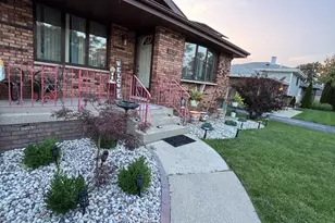 18624 Wentworth Ave, Lansing, IL 60438 - Photo 5