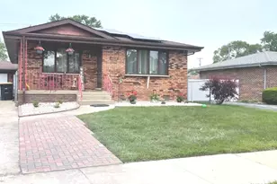 18624 Wentworth Ave, Lansing, IL 60438 - Photo 3