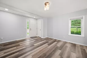 32303 West St, Kirkland, IL 60146 - Photo 13