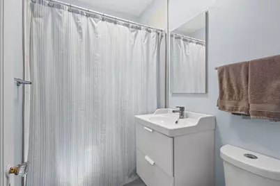 5148 N Monitor Avenue #303, Chicago, IL 60630 - Photo 7