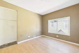 316 W 107th St, Chicago, IL 60628 - Photo 15