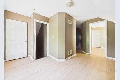 316 W 107th Street, Chicago, IL 60628 - Photo 13
