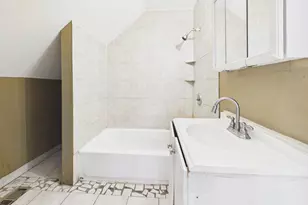 316 W 107th St, Chicago, IL 60628 - Photo 19