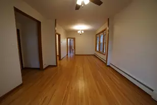5028 W Pensacola Ave, Chicago, IL 60641 - Photo 9