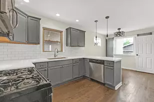 3826 W 109th St, Chicago, IL 60655 - Photo 7