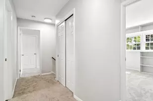 1319 N Columbine Dr, Mount Prospect, IL 60056 - Photo 15