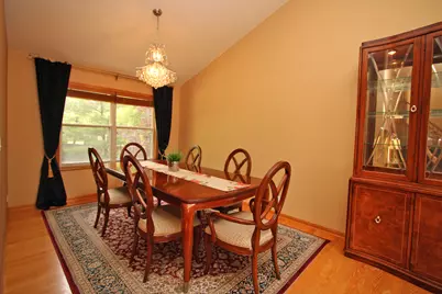 464 Farm Bridge Road, Lake Zurich, IL 60047 - Photo 7