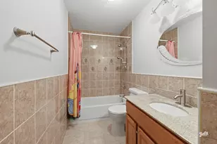 344 E Fox Hill Dr, Buffalo Grove, IL 60089 - Photo 15