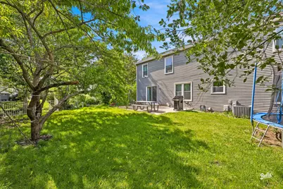 344 E Fox Hill Drive, Buffalo Grove, IL 60089 - Photo 25