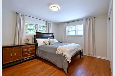 319 Dodge Avenue, Evanston, IL 60202 - Photo 11