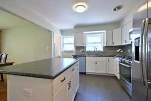 319 Dodge Ave, Evanston, IL 60202 - Photo 7