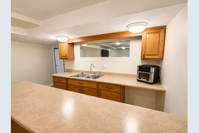 803 W Washington Street, Oregon, IL 61061 - Photo 33