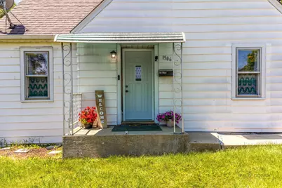 1506 N East End Avenue, Round Lake Beach, IL 60073 - Photo 3