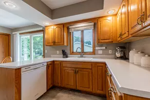 209 N Pleasant St, Ohio, IL 61349 - Photo 11