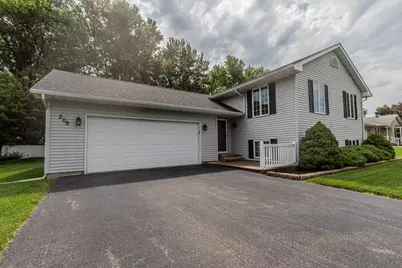 209 N Pleasant Street, Ohio, IL 61349 - Photo 3