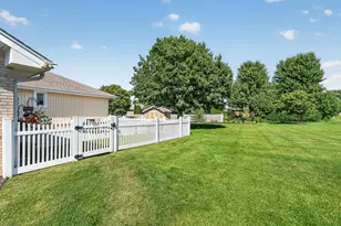 15255 Rosarie Dr, Homer Glen, IL 60491 - Photo 45