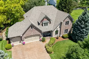 2619 Lupine Cir, Naperville, IL 60564 - Photo 3