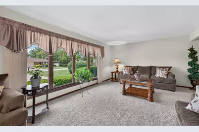 15549 Larkspur Lane, Orland Park, IL 60462 - Photo 7