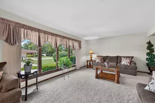 15549 Larkspur Ln, Orland Park, IL 60462 - Photo 7