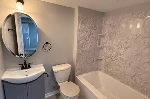 4340 Mayfair Ct, Country Club Hills, IL 60478 - Photo 7