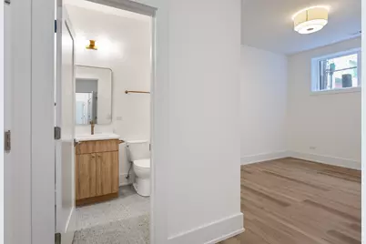 3740 N Racine Avenue #1, Chicago, IL 60613 - Photo 37