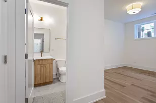 3740 N Racine Ave, Chicago, IL 60613 - Photo 37