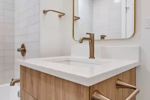 3740 N Racine Ave, Chicago, IL 60613 - Photo 21